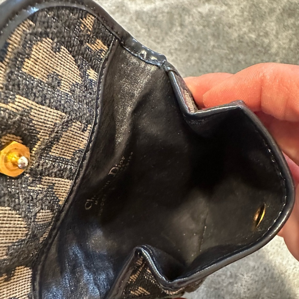 Authentic Dior blue, black and cream coin pouch. - Picture 6 of 7